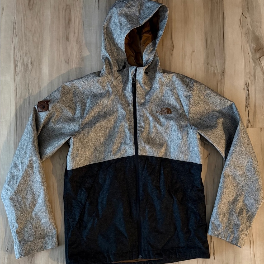 The North Face Kids Two-Tone Gray and Black Raincoat